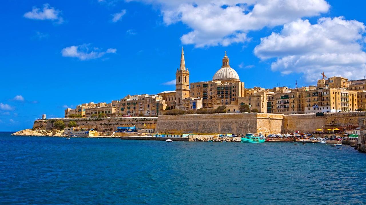 Central Rooms - Near Valletta & Sliema - Best Bus Lines Hamrun Extérieur photo